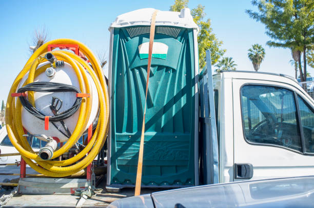 Affordable portable toilet rental in Burton, OH